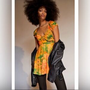 Urban Outfitters Audrey Mesh Mini Dress / Tunic in Orange Floral